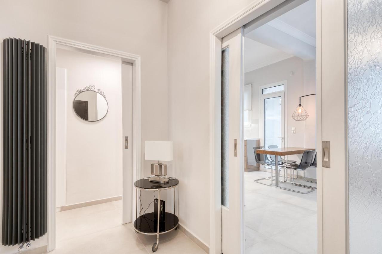 Modern 2-Bedroom Apt, 200M From The Acropolis Atenas Exterior foto